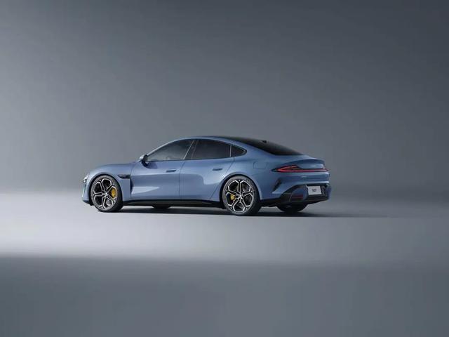 小米SU7售21.59-29.99萬，230天突破10萬臺-有駕