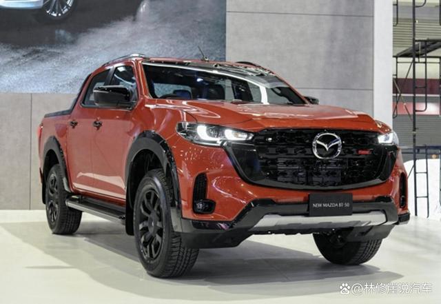 約16萬(wàn)元起售，新款馬自達(dá)BT-50亮相，全新外觀與雙動(dòng)力配置-有駕