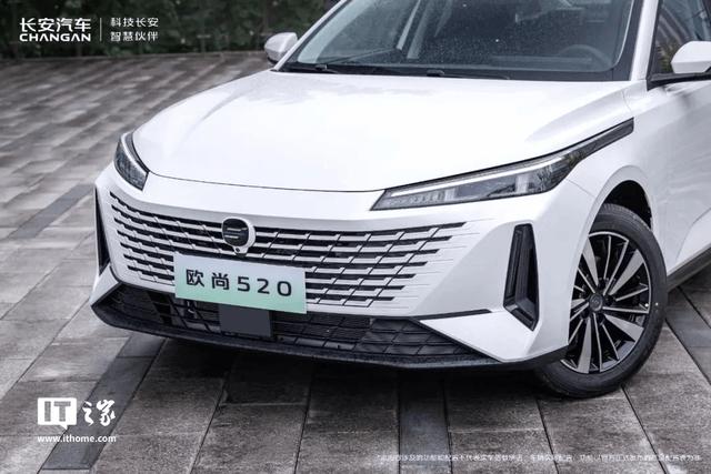 長安汽車攜手寧德時代，量產上市巧克力換電車型及換電站！-有駕