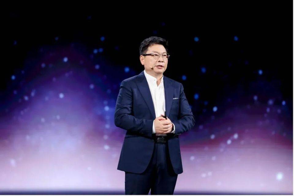 余承東開心了,鴻蒙智行入門車型尚界H5