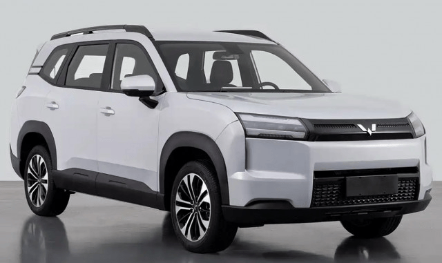 提供燃油/插混/純電,定位10萬級車,五菱星光560曝光