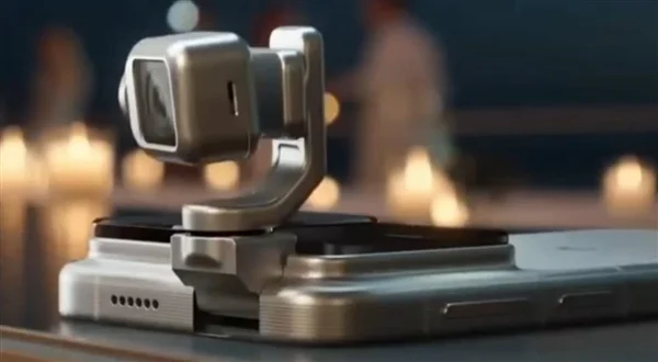 榮耀機(jī)器人手機(jī)ROBOT PHONE首次亮相：下一代終端新物種